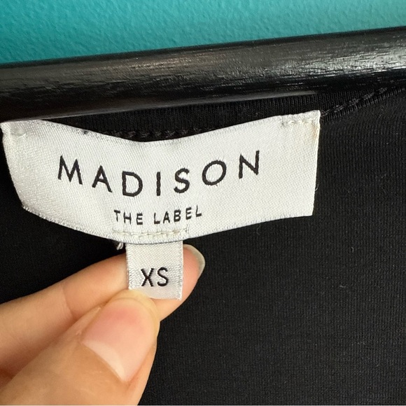 Elegant Black Tiered Mini Dress - Picture 3 of 9